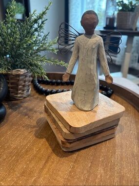 Willow Tree “Angel of Grace” figurine